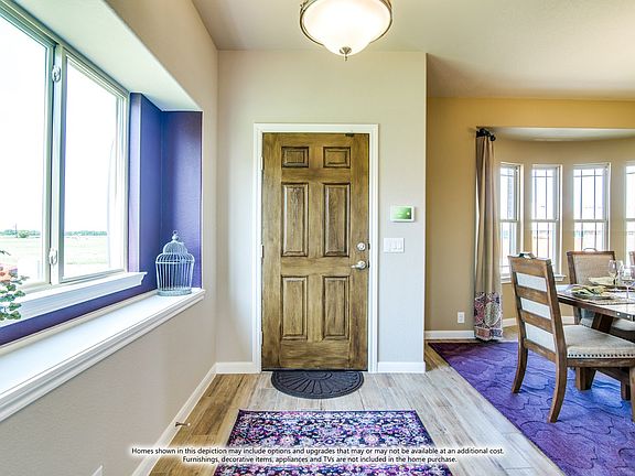 Willow II Entryway