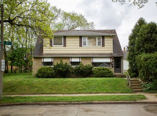 5005 W Ohio Ave, Milwaukee, WI 53219