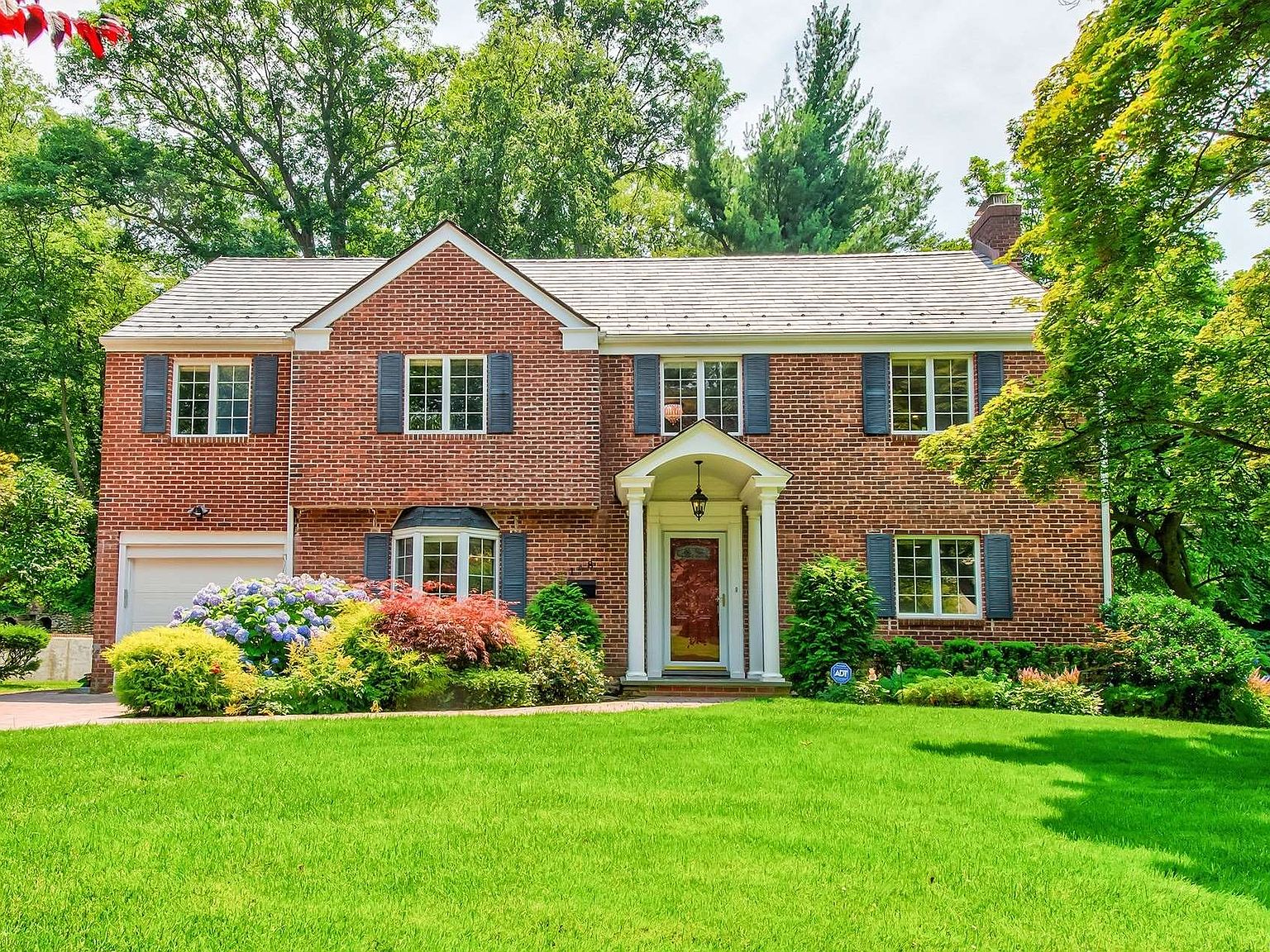 148 Chapel Road, Manhasset, NY 11030 Zillow