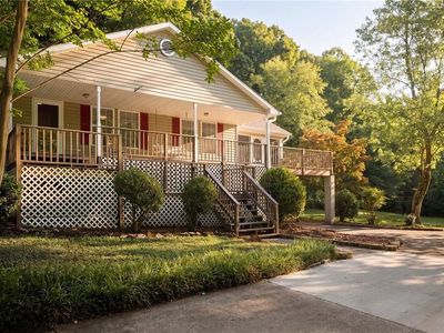 135 Brookhaven Ln, Advance, NC, 27006