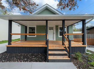 120 Oriole St, Commerce Township, MI 48382