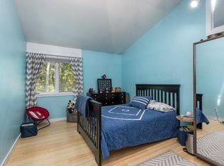 3165 E McKinley Rd, Midland, MI 48640