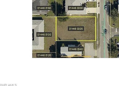 1st image of 618/620 SE 13th Ct