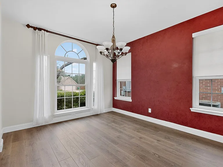 1102 Old Mill Rd — Photo 26