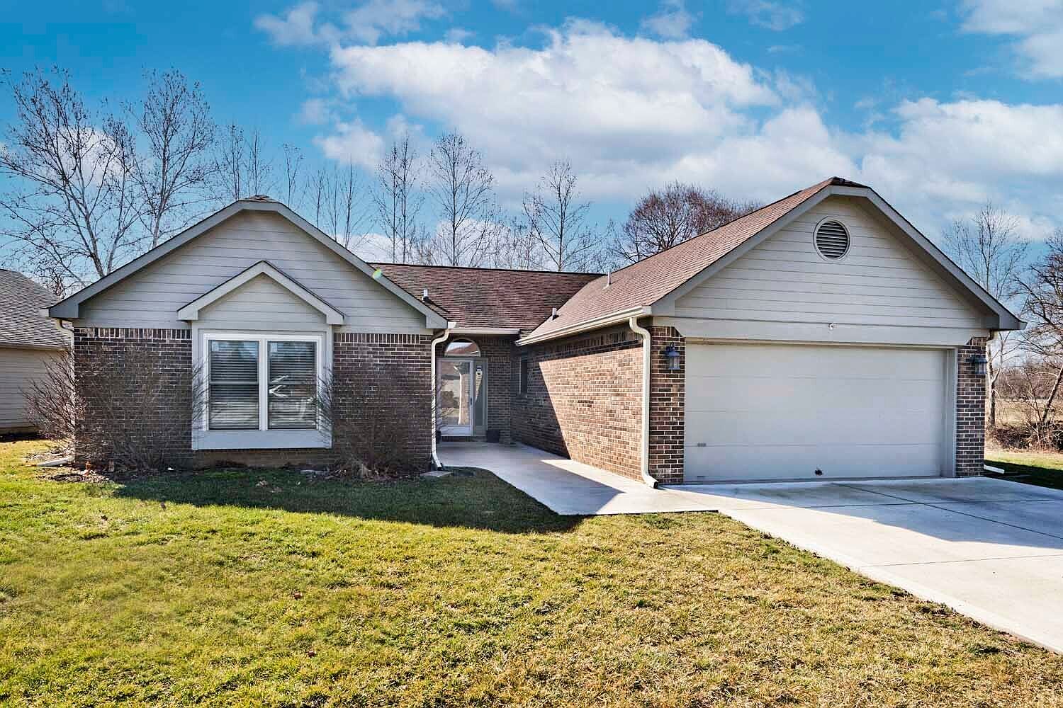 2240 Crystal Bay Dr W, Plainfield, IN 46168 Zillow