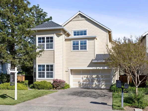 128 Waterside Cir, San Rafael, CA 94903