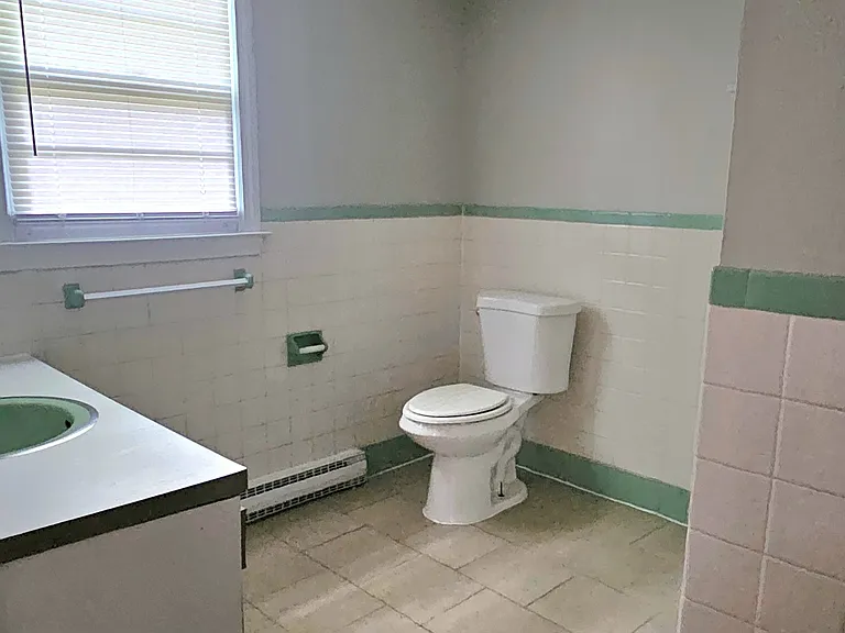 148 Bradford Ave #G — Photo 6
