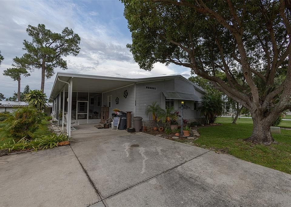 1st image of 6328 Grove Pointe Dr SE