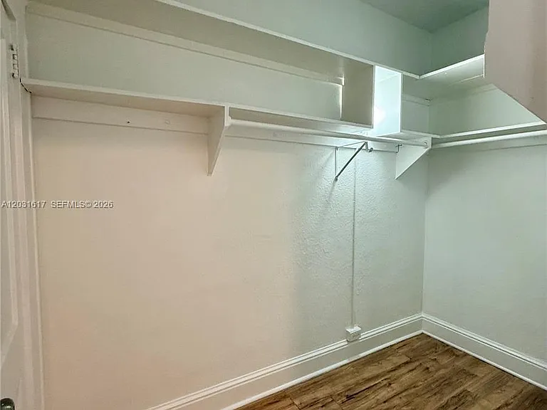 126 Mendoza Ave #2A — Photo 6