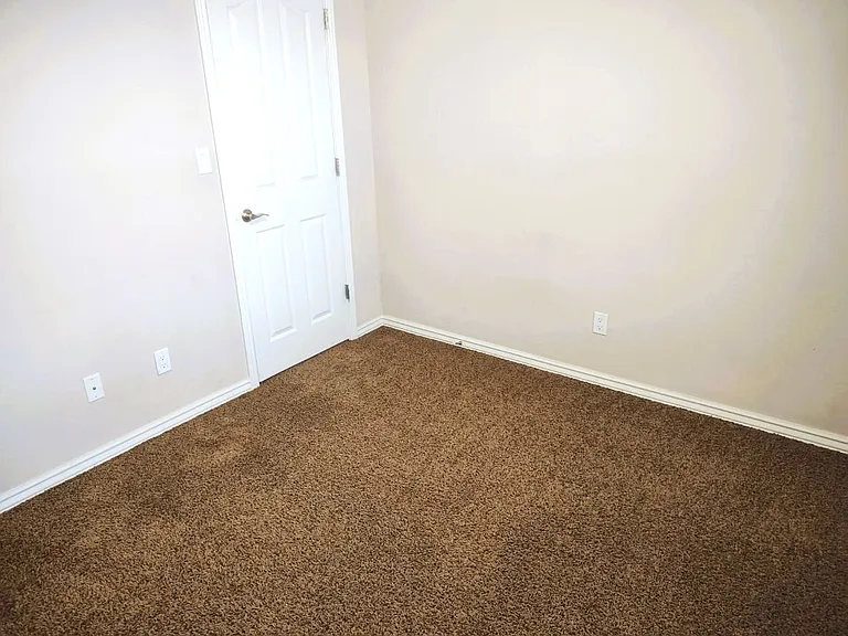 7332 Meadow Sage Dr — Photo 28