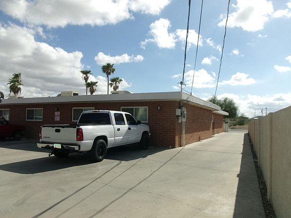 3rd image of 2521 McCulloch Blvd N APT 9