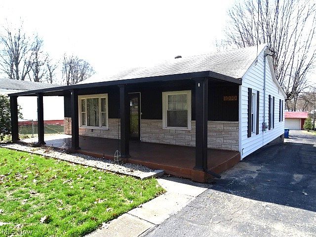 1st image of 1010 Crestline Dr