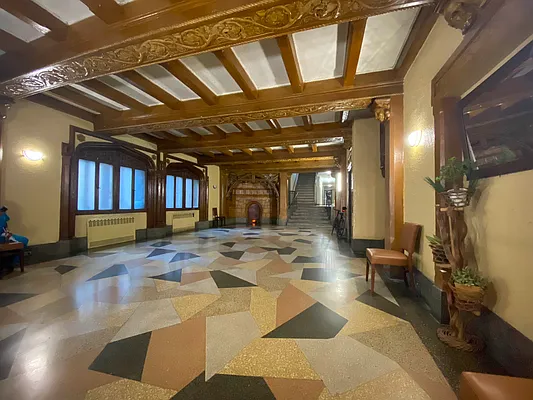 Rented by Lang Realty LLC | media 25