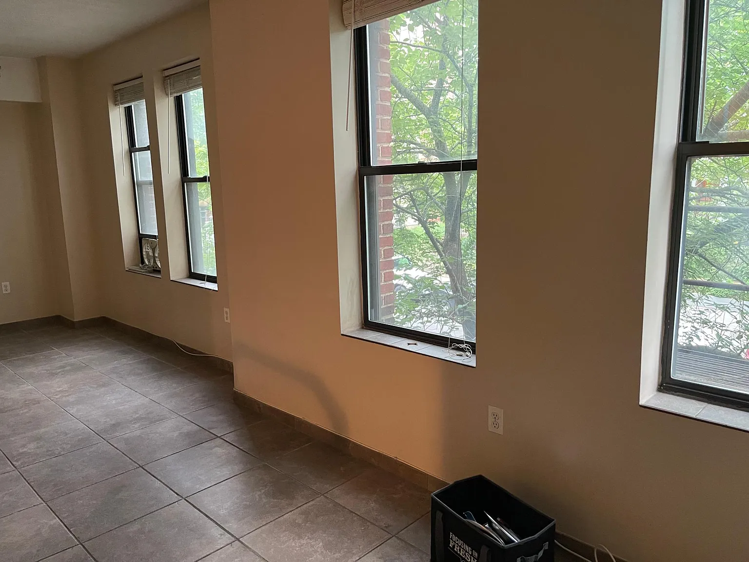 1812 Vernon St NW — Photo 3