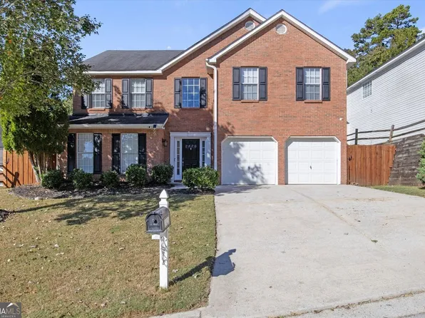 2426 Tolliver Dr, Ellenwood, GA 30294