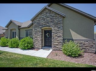 1842 S 2800 W, Woods Cross, UT 84087