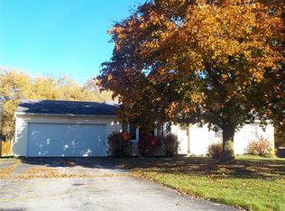 966 Turner Rd, Palmyra, NY 14522