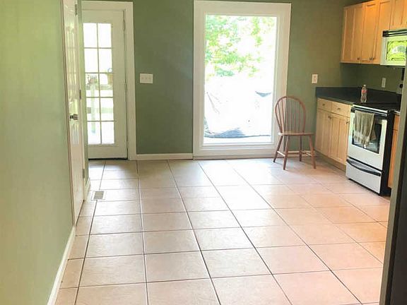 4th image of 605 Leawood Dr