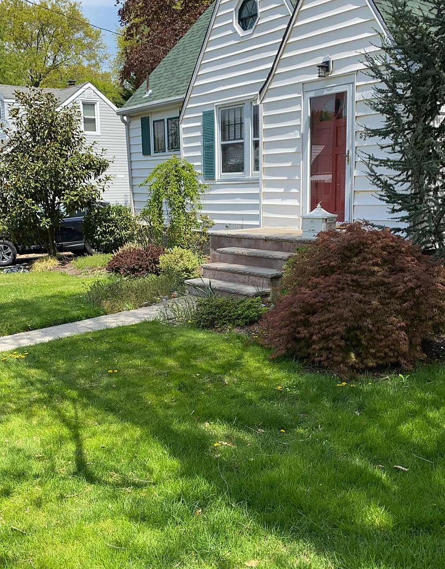 Newman St, Metuchen — Photo 1