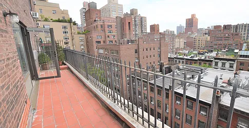 Rented by Manhattan Realty Group