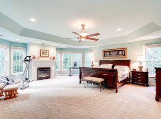 2751 Cody Rd, Vienna, VA 22181