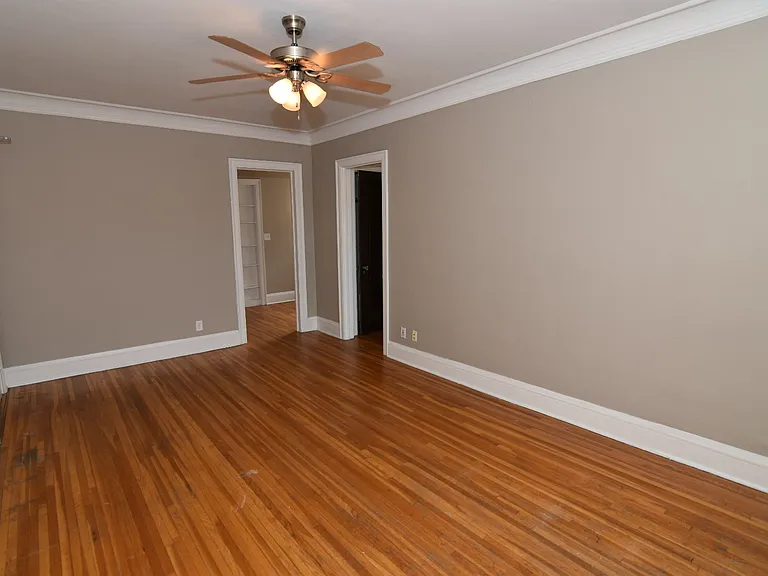 Stevens Square Apartments — Photo 133