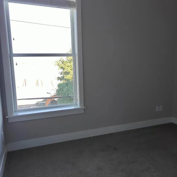 31 Cowlitz St — Photo 8