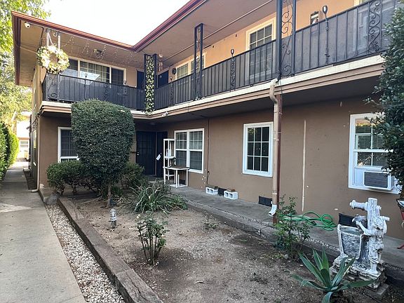 2nd image of 500 N Los Robles Ave APT 2