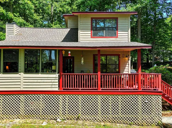 107 Leahs Ln, Blairsville, GA 30512
