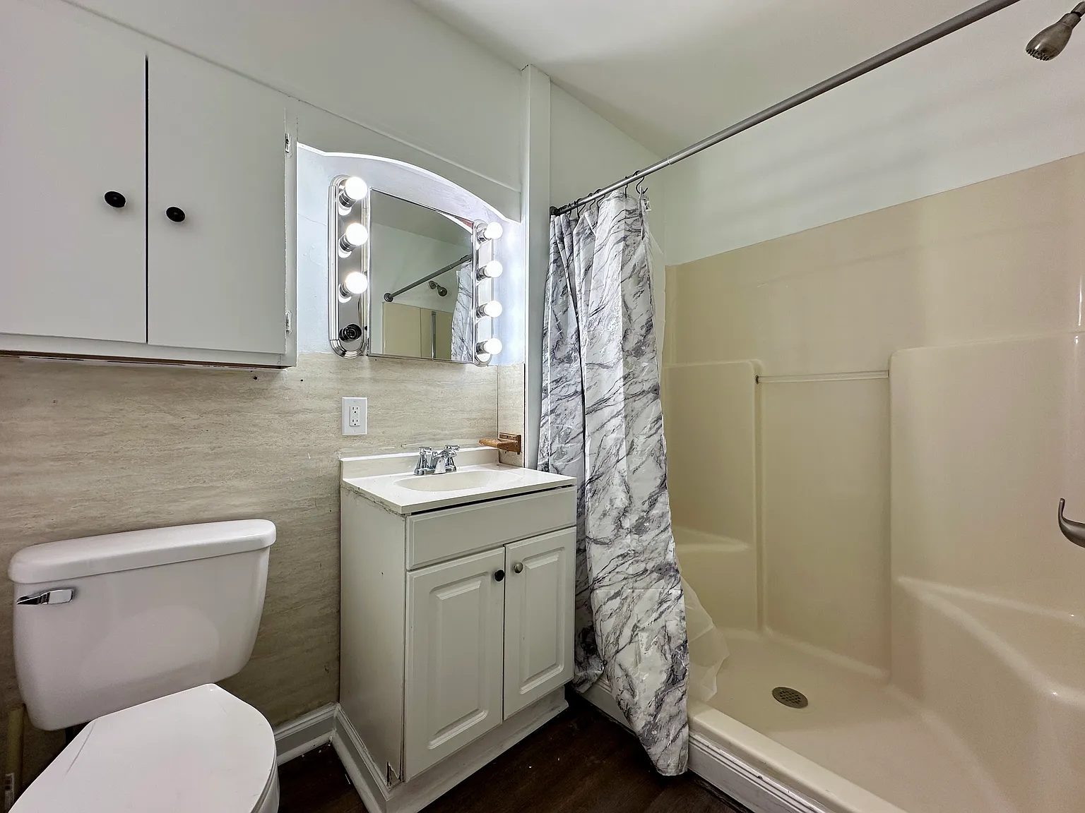 2 bed, 1200 sqft, $1,200 — Photo 4