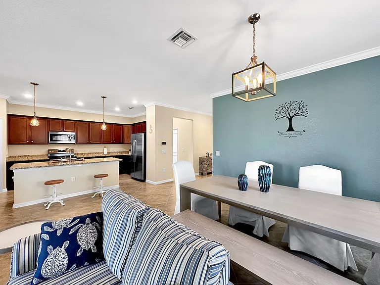 12948 Broomfield Ln — Photo 16