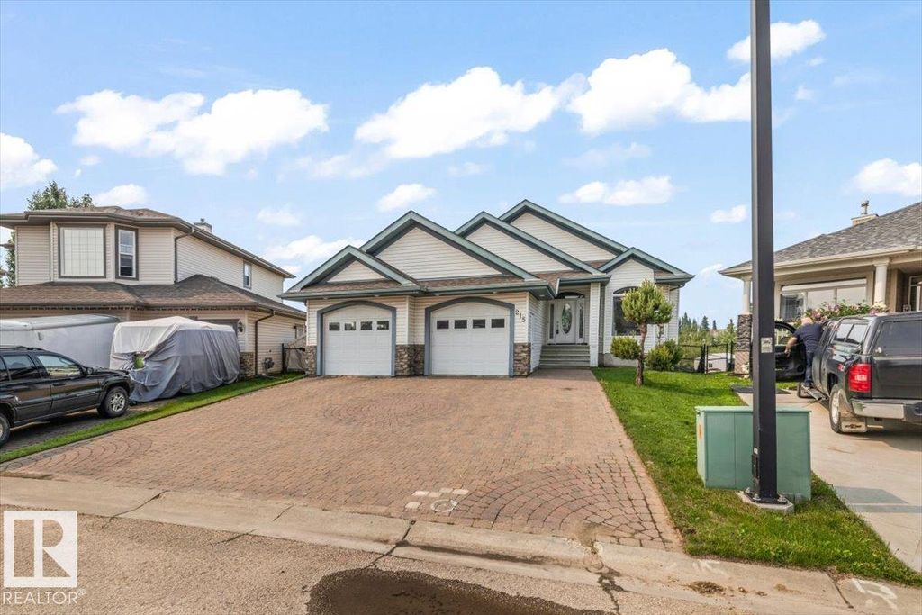 Apartment in Stony Plain, High Park - View 5