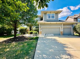 16462 S Ripley St, Olathe, KS 66062