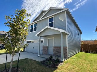 2932 Jet Wells Rd, Dallas, TX 75212