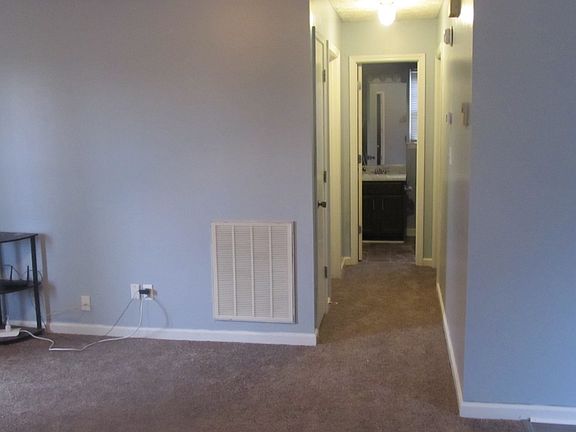 5th image of 282 Fritz Cir