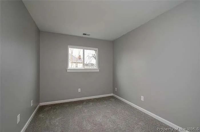 3 bed, 1168 sqft, $2,500 — Photo 3