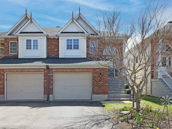 37 Boulder Way, Ottawa, ON K2J 4R5