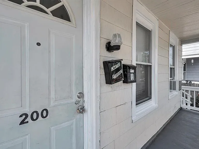 200 Ogden St #2 — Photo 3