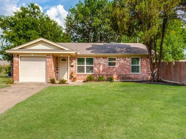 618 Fairview Dr, Richardson, TX 75081