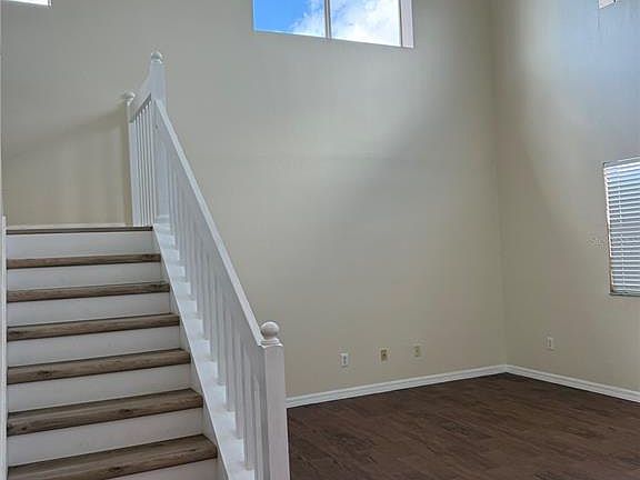 3rd image of 31119 Masena Dr #31119