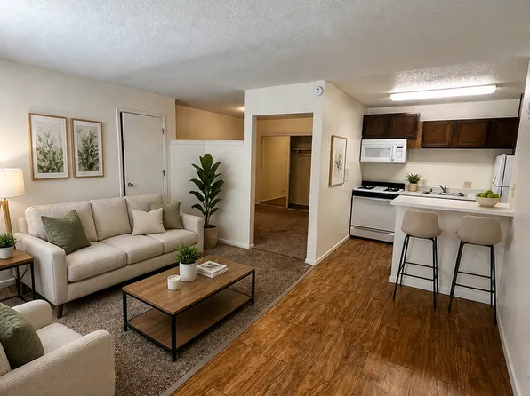 Hilltop House Apartments