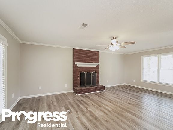 5th image of 938 Brightmoor Dr