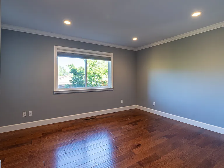 11 Edgewood Ct — Photo 32