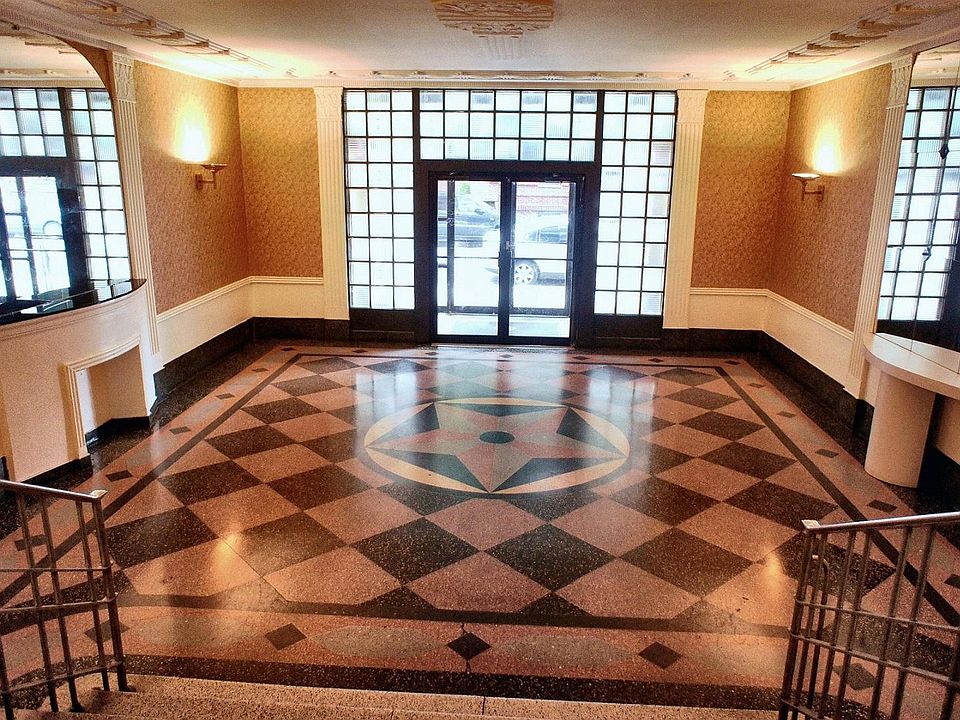 2nd image of 40 Tehama St APT 4L