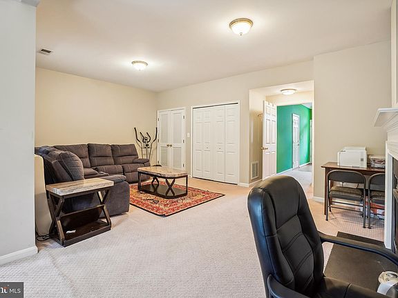 4th image of 14285 Legend Glen Ct