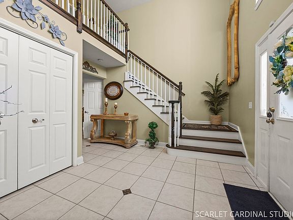 3rd image of 1115 Marcella Ln