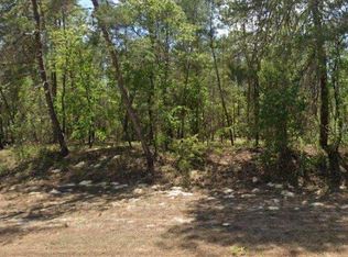 27 Village Center Dr #16, Homosassa, FL 34446