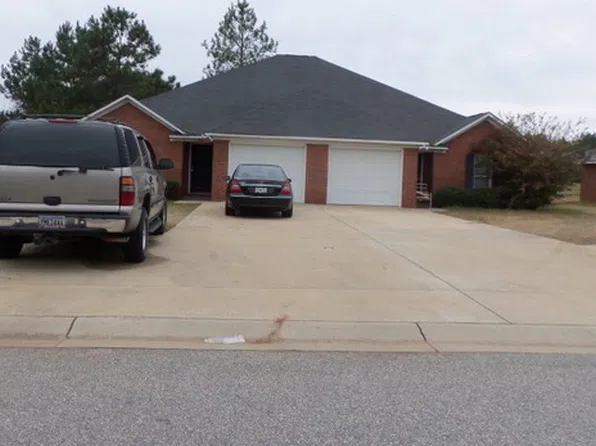 125-127 Westcott Ln, Albany, GA 31721