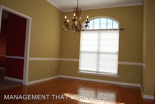 2nd image of 1750 Torrington Ct
