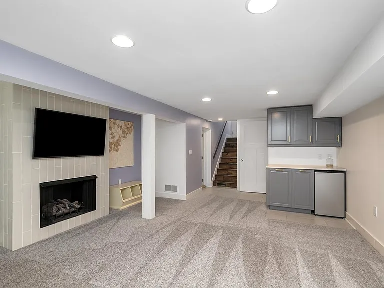 844 Ross Ct SE — Photo 15